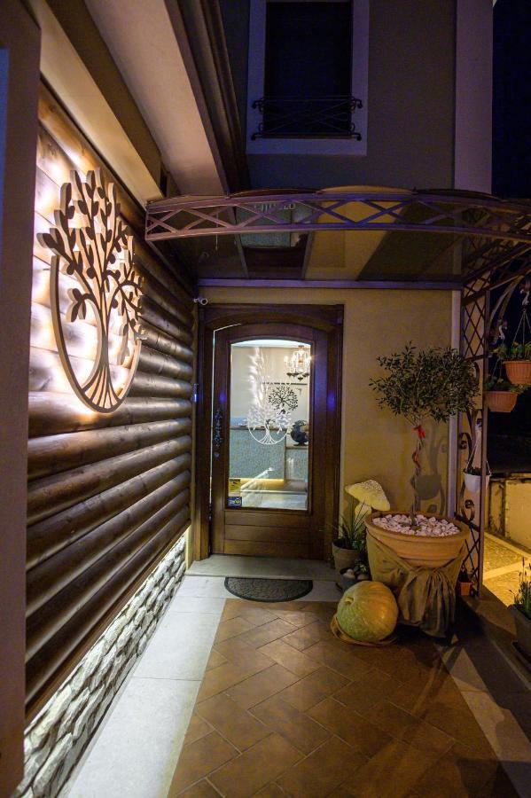 Albero Hotel Perama  Luaran gambar
