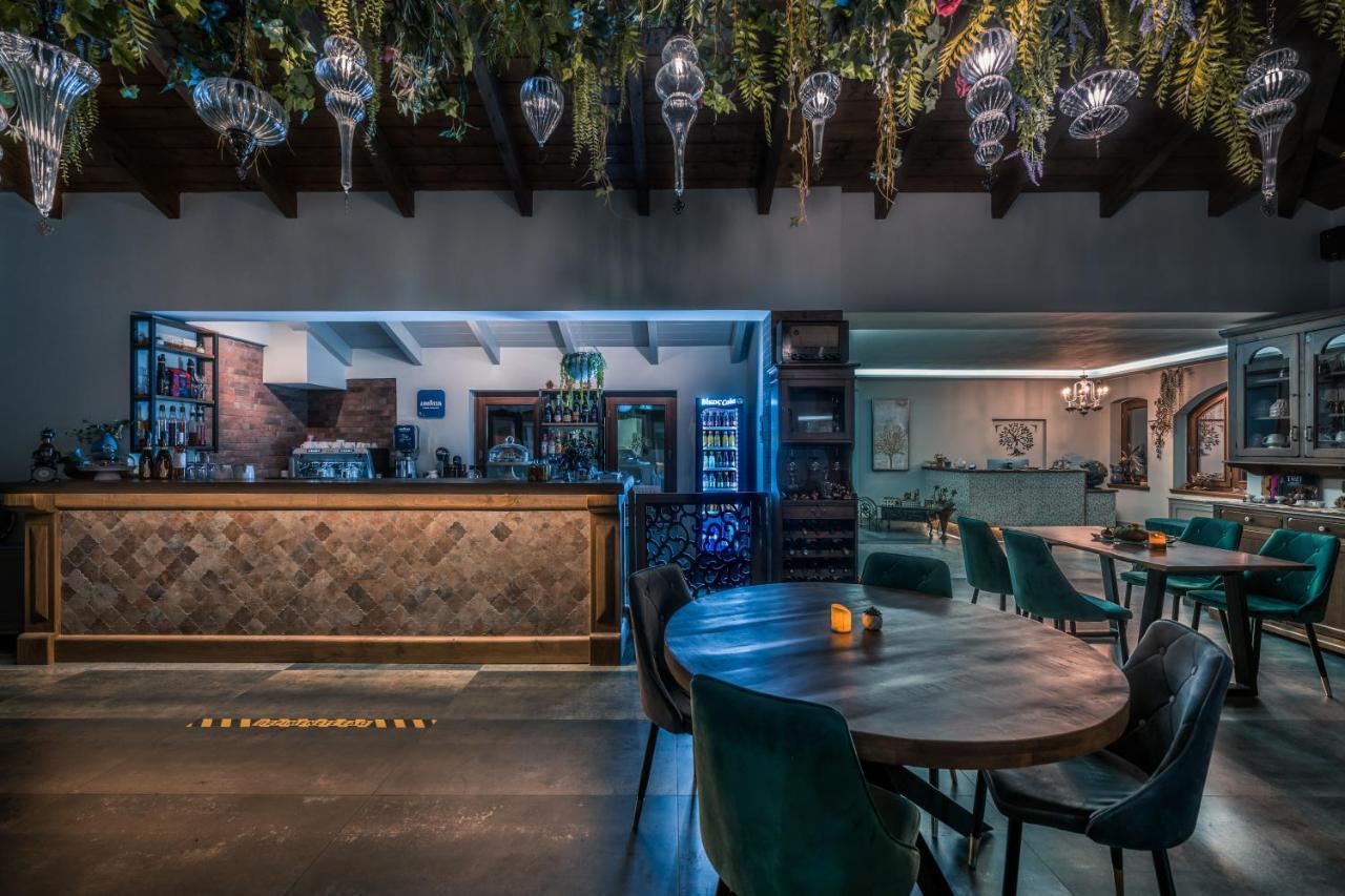 Albero Hotel Perama  Luaran gambar