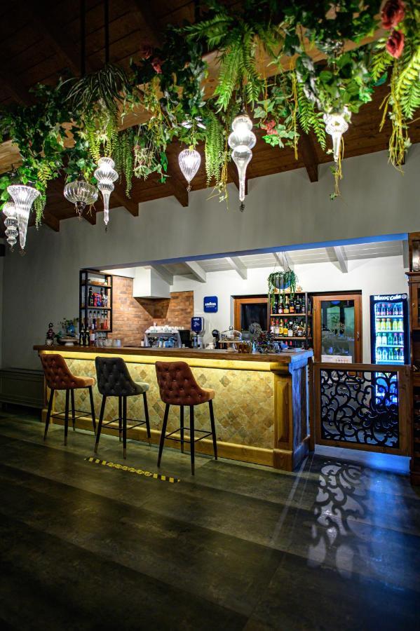 Albero Hotel Perama  Luaran gambar