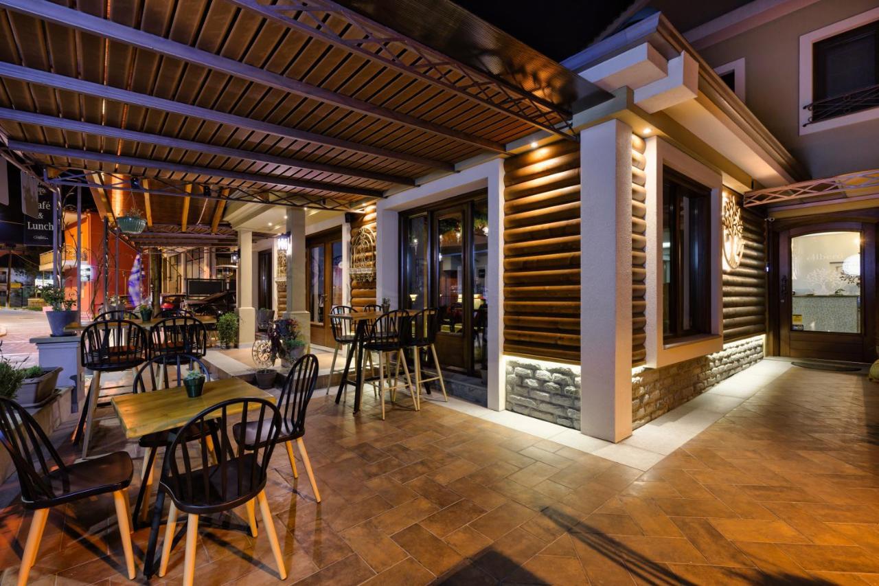 Albero Hotel Perama  Luaran gambar