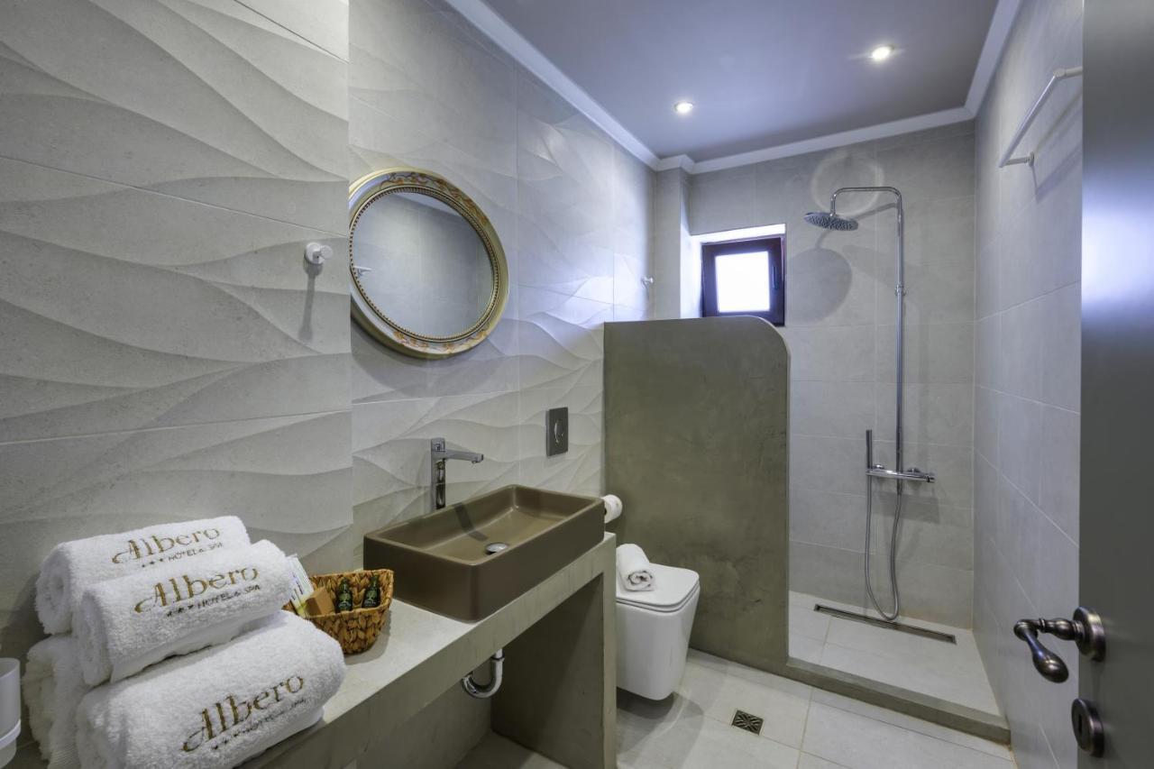 Albero Hotel Perama  Luaran gambar