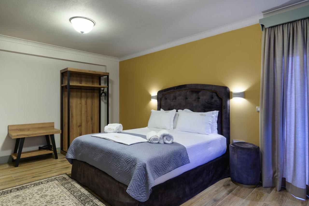 Albero Hotel Perama  Luaran gambar