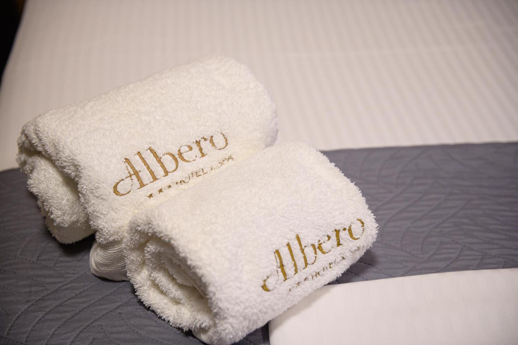 Albero Hotel Perama  Luaran gambar